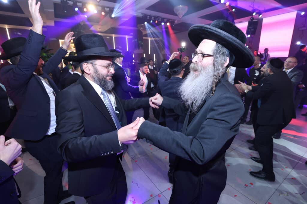 הרב שמעון דרור השיא את בנו - גדולי ישראל עלו לברך 