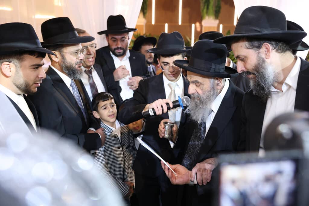 הרב שמעון דרור השיא את בנו - גדולי ישראל עלו לברך 