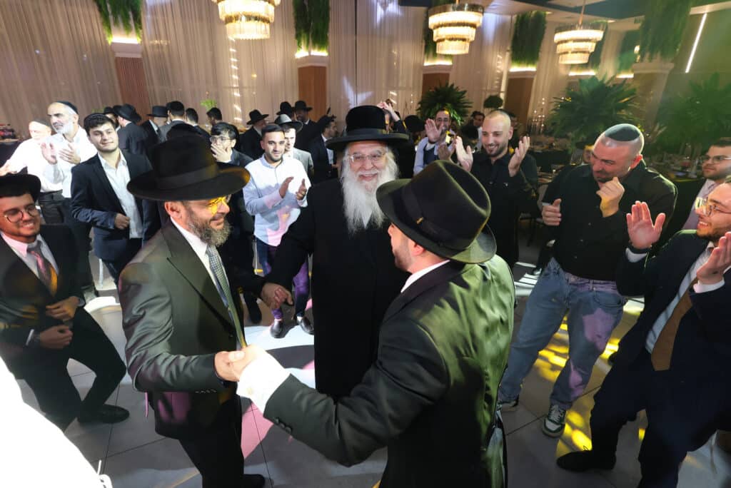 הרב שמעון דרור השיא את בנו - גדולי ישראל עלו לברך 