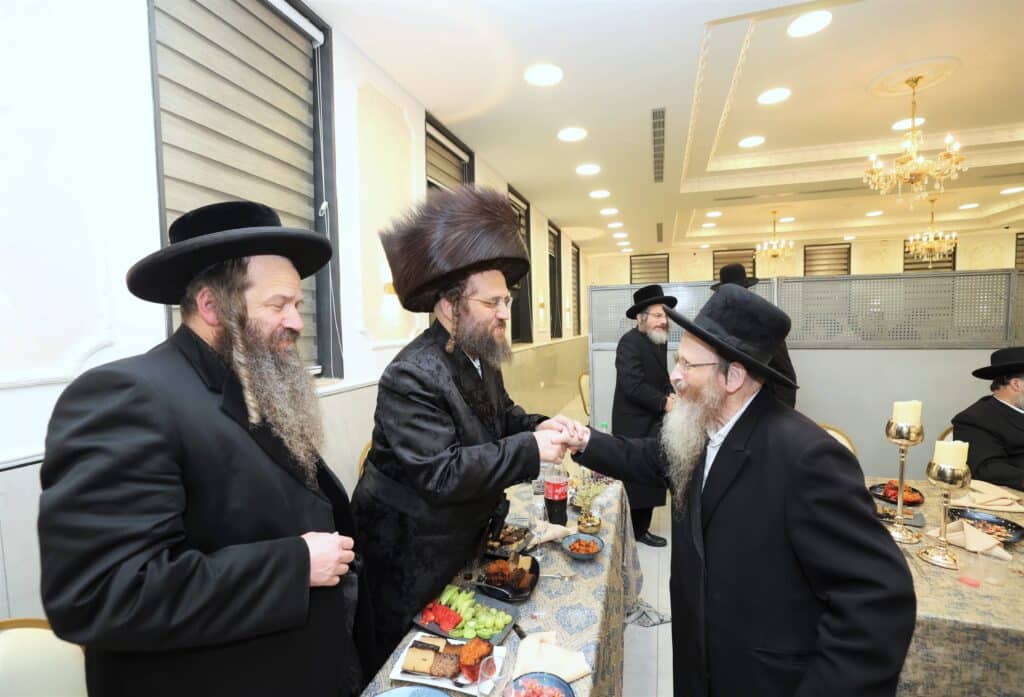 שמחת הבר מצווה לנכד אדמו"רי קאמרנא ולעלוב