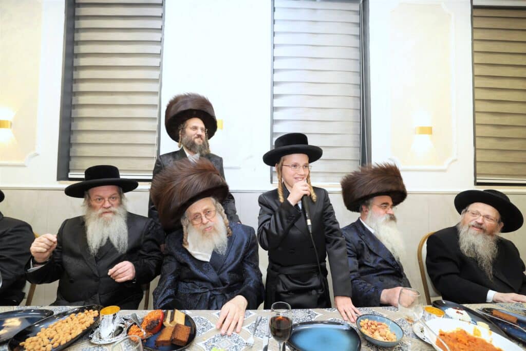 שמחת הבר מצווה לנכד אדמו"רי קאמרנא ולעלוב