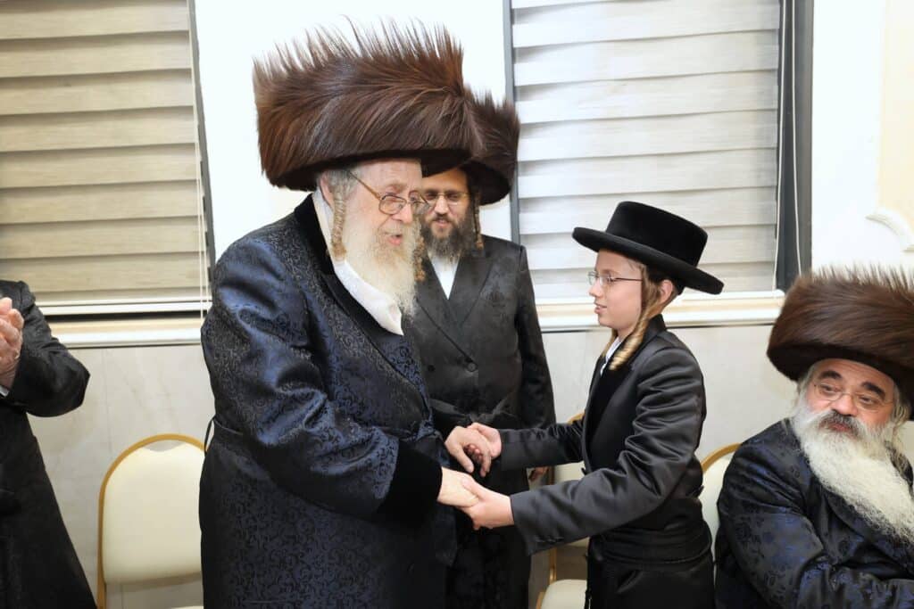 שמחת הבר מצווה לנכד אדמו"רי קאמרנא ולעלוב