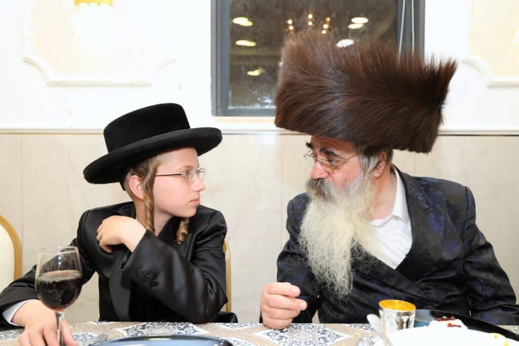 שמחת הבר מצווה לנכד אדמו"רי קאמרנא ולעלוב