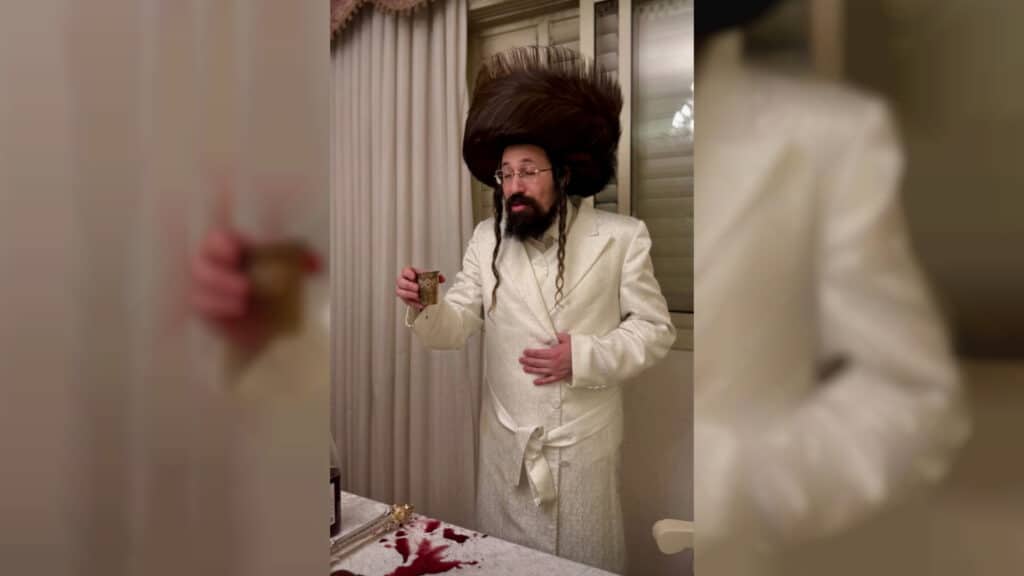 המשב"ק: הנפנוף של ראש הישיבה והצצה לחדר במלון