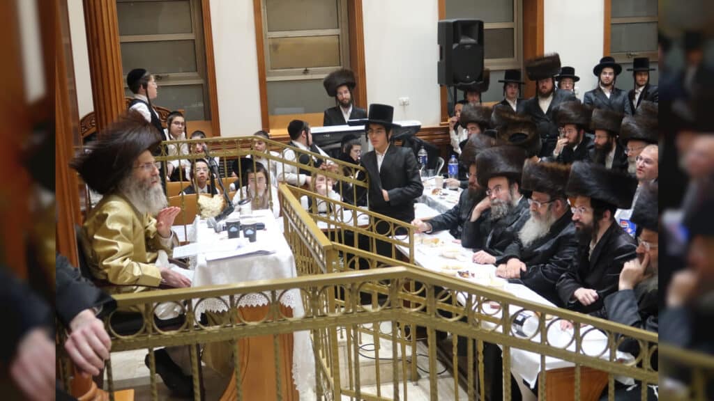 המשב"ק: הנפנוף של ראש הישיבה והצצה לחדר במלון