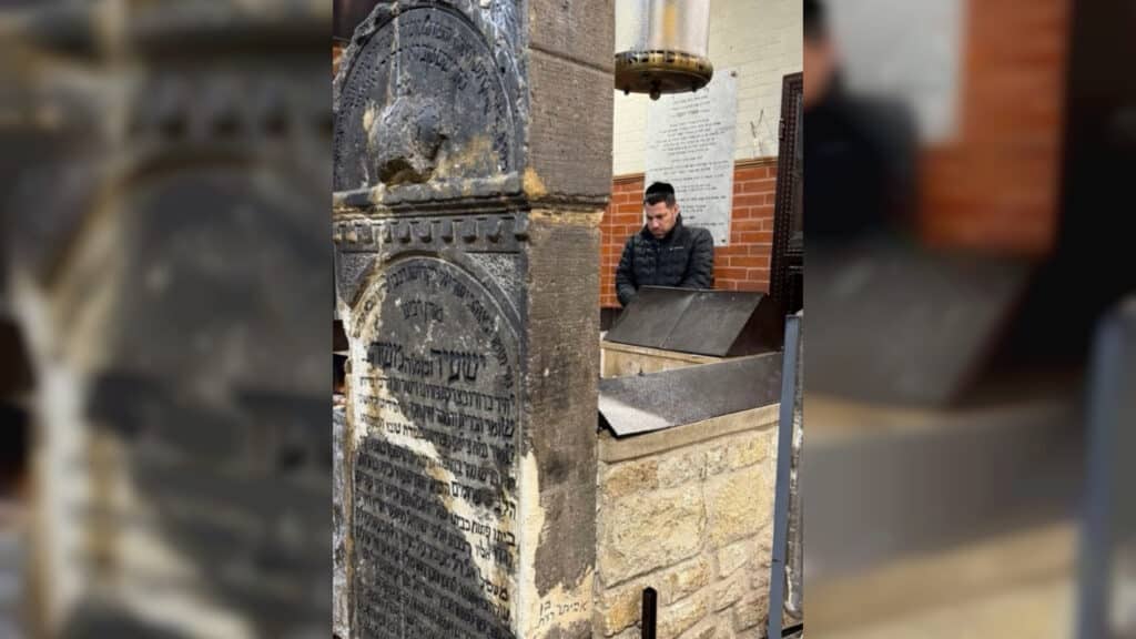 איצקוביץ': השיעור בביתו של הח"כ והחגיגות בראש העין