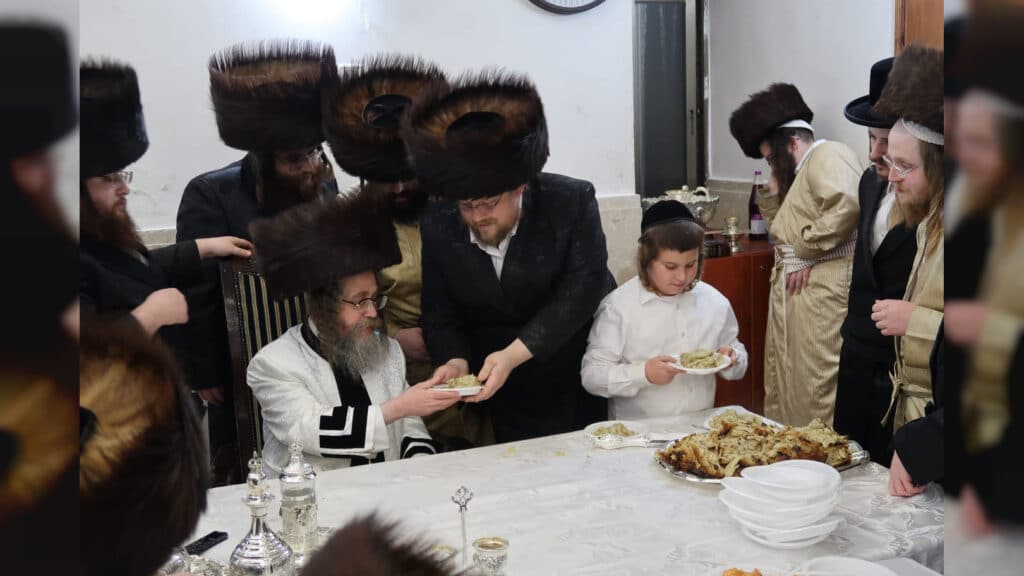 המשב"ק: המקובל הדליק את מירון והנהג המיתולוגי במסע