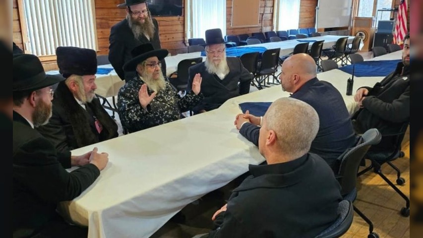 המשב"ק: המקובל הדליק את מירון והנהג המיתולוגי במסע