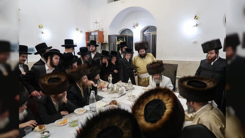 המשב"ק: המקובל הדליק את מירון והנהג המיתולוגי במסע