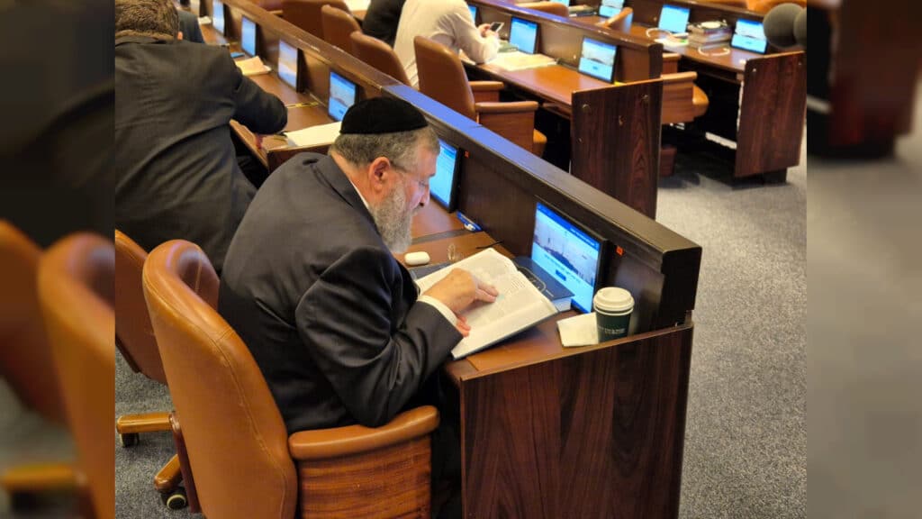 איצקוביץ': הצוות האסטרטגי נחשף והבקשה מחדר הייחוד