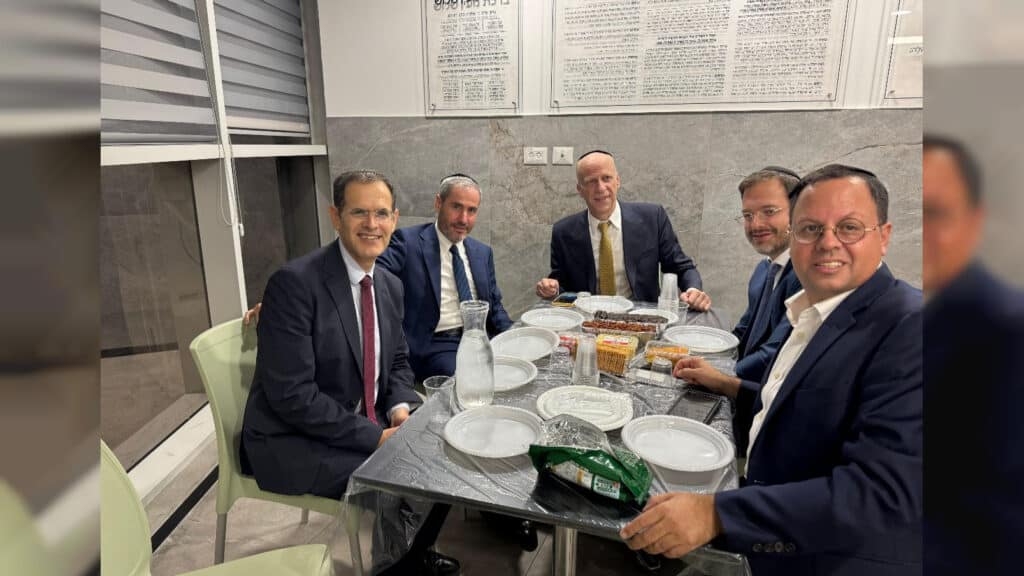 איצקוביץ': החשמל שקרס והאדמו"ר שביקר בבית הח"כ