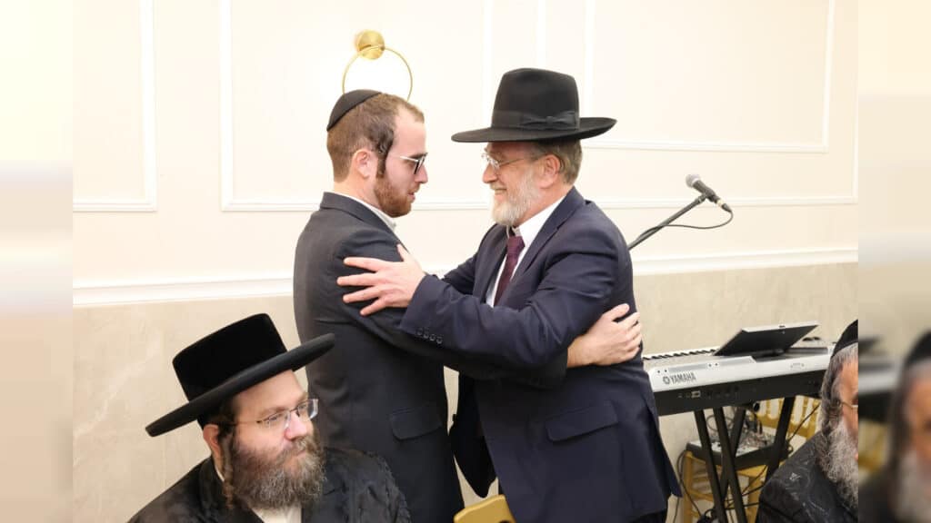 איצקוביץ': החשמל שקרס והאדמו"ר שביקר בבית הח"כ