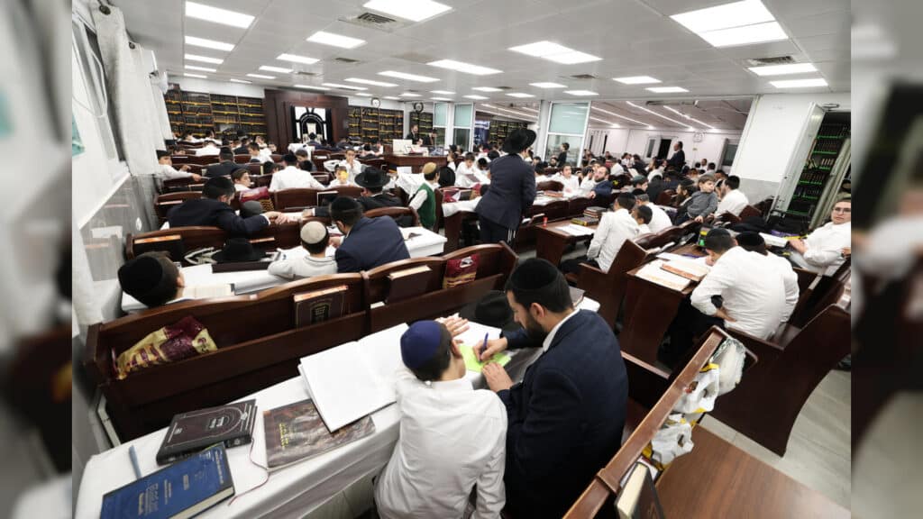 מעמד פדיון פטר חמור בקהילת חניכי הישיבות