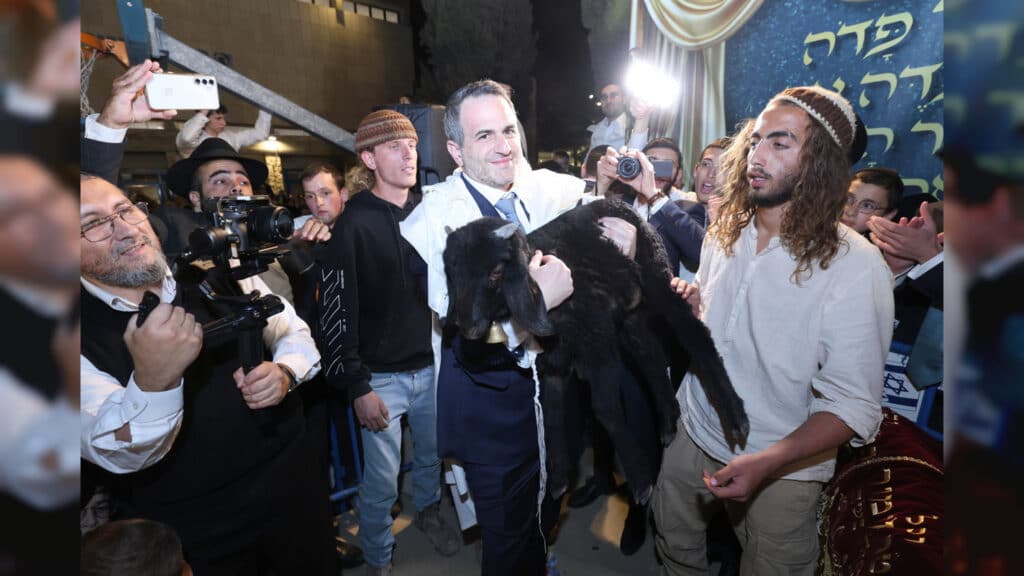 מעמד פדיון פטר חמור בקהילת חניכי הישיבות