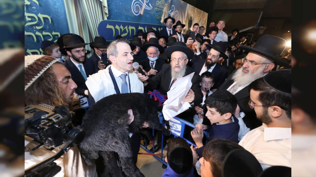 מעמד פדיון פטר חמור בקהילת חניכי הישיבות