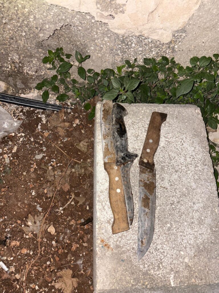 המיקומים המפתיעים שבהם המחבלים הסתירו את הנשק