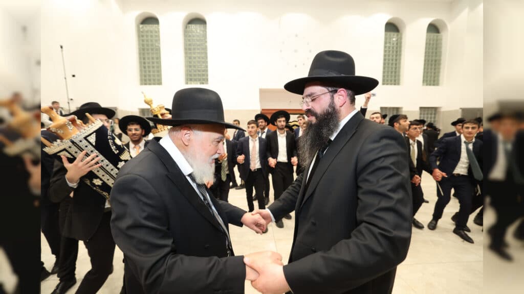 בישיבת אהל תורה מעמד הכנסת ספר תורה חדש