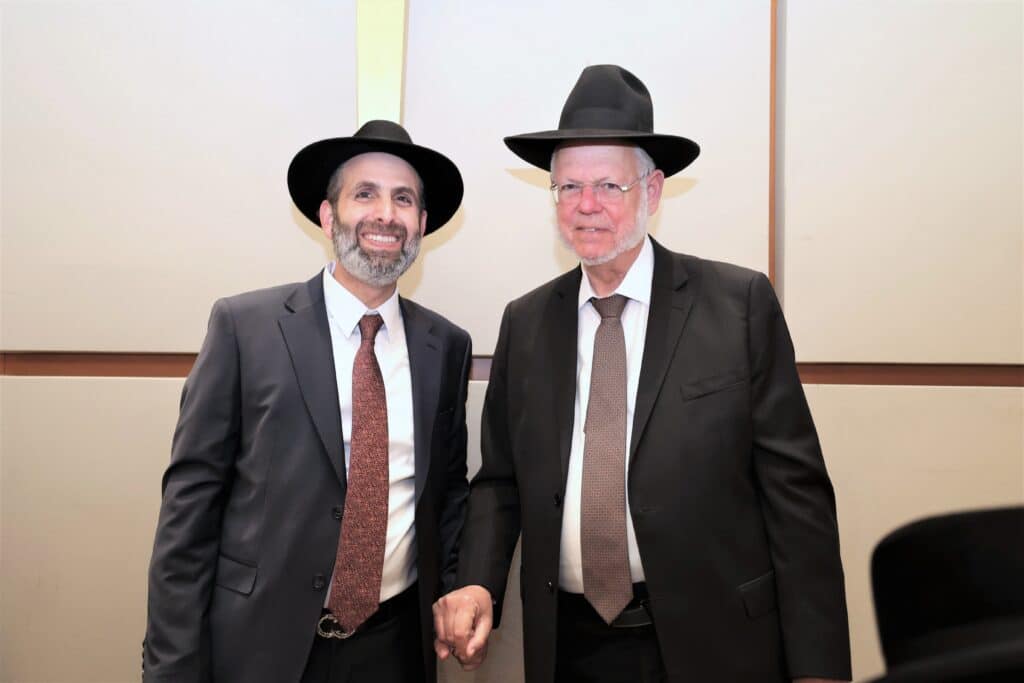 ראש העיר חיתן את בנו - כולם הגיעו לאחל מזל טוב