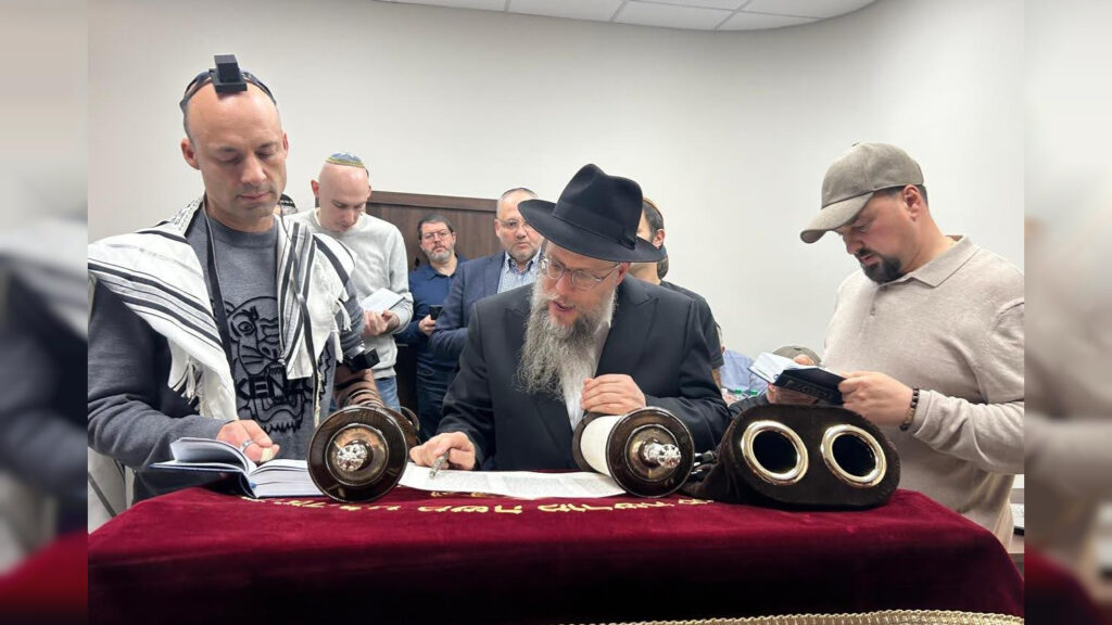 נחנך בית כנסת חדש בשדה התעופה הבינלאומי של העיר סמרה