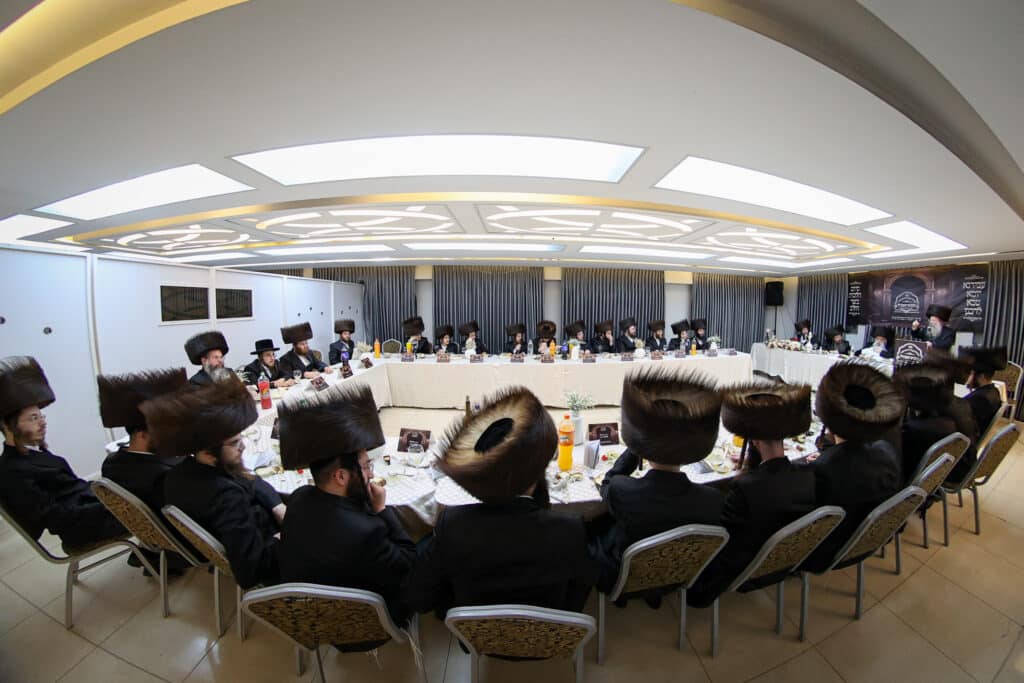 מעמד סיום הלכות בשר וחלב ב'כולל גבוה להוראה' טשארנאביל