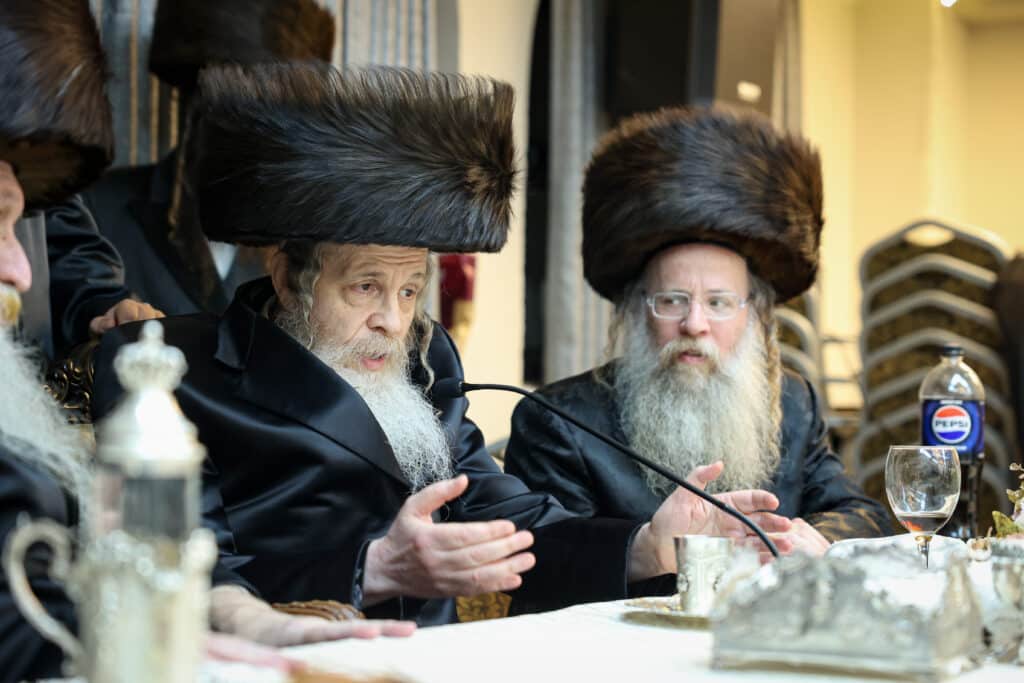 מעמד סיום הלכות בשר וחלב ב'כולל גבוה להוראה' טשארנאביל