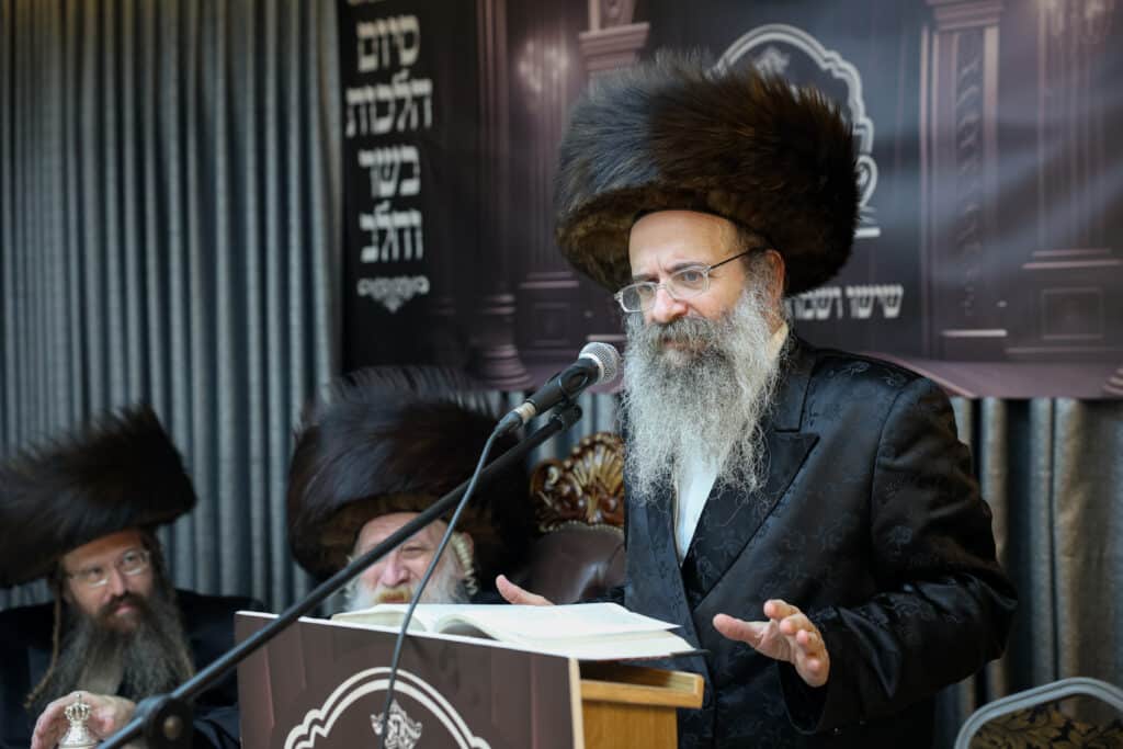 מעמד סיום הלכות בשר וחלב ב'כולל גבוה להוראה' טשארנאביל