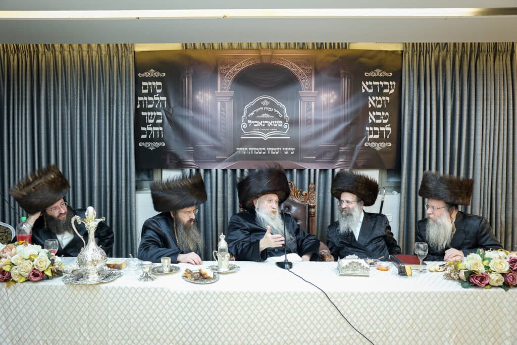 מעמד סיום הלכות בשר וחלב ב'כולל גבוה להוראה' טשארנאביל