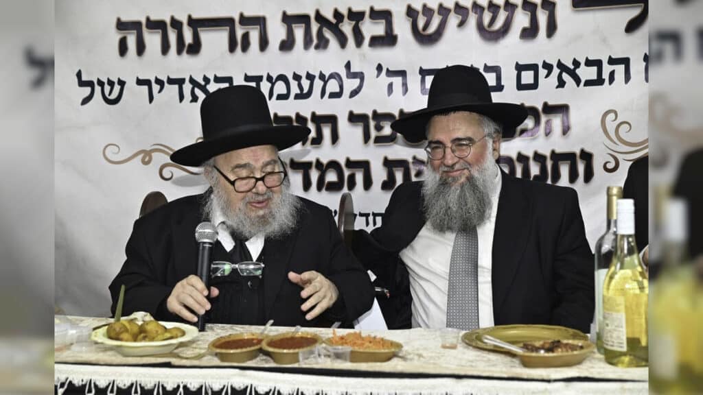 הכנסת ספר תורה והכתרת רב בקהילה החדשה ברכסים