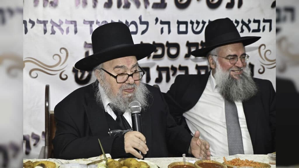 הכנסת ספר תורה והכתרת רב בקהילה החדשה ברכסים