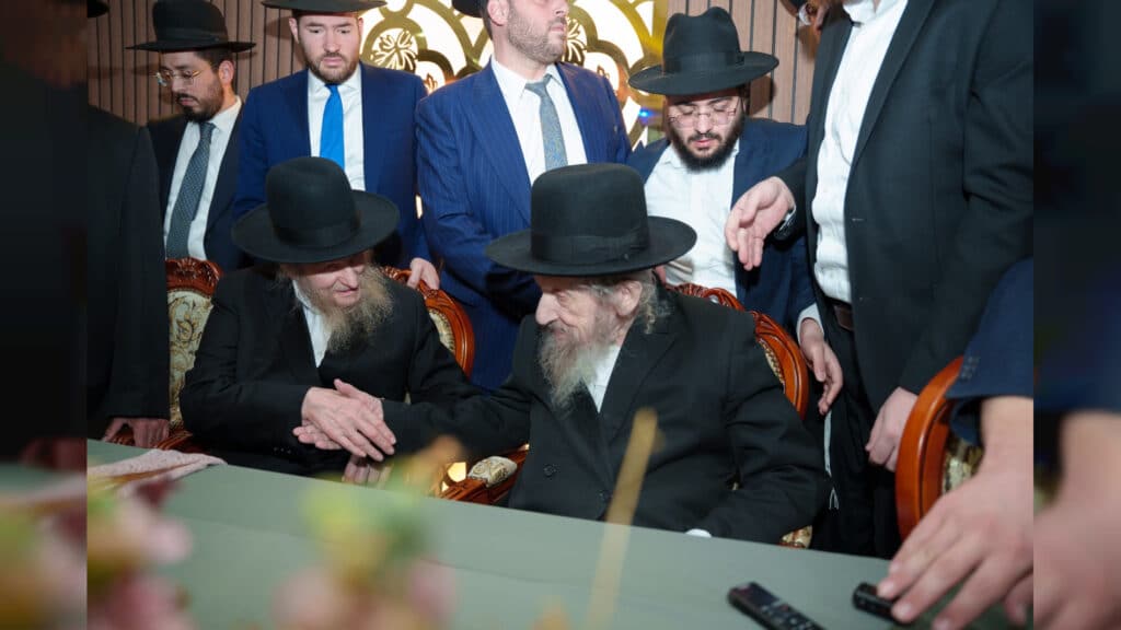 קריית ספר: עשרות נגידים בבית הנגיד ר' אליעזר סברדלוב