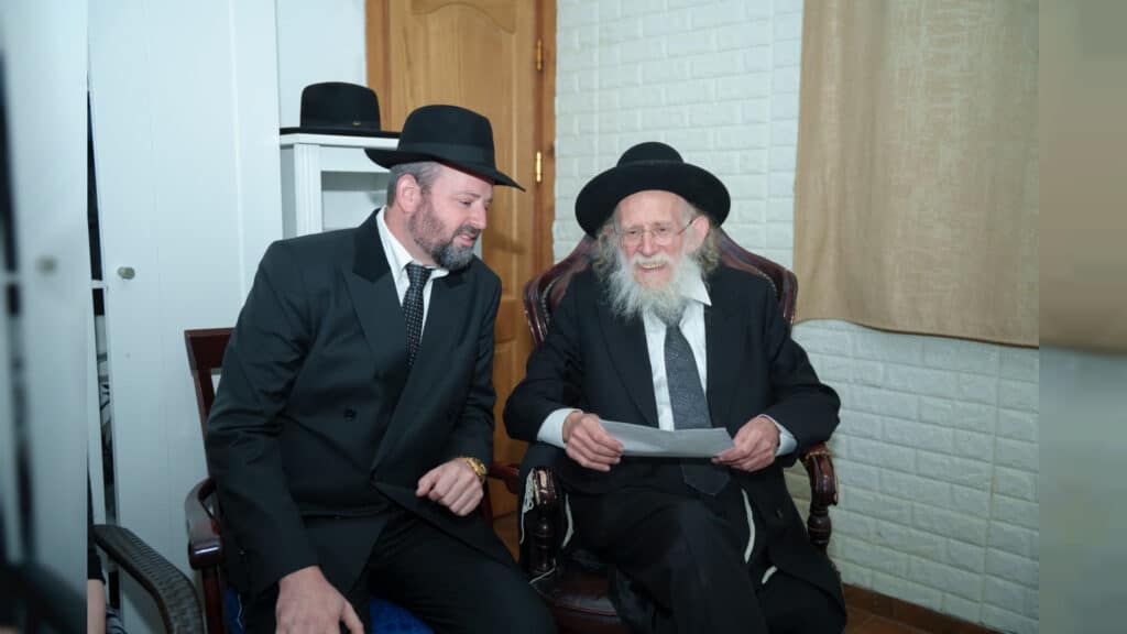 קריית ספר: עשרות נגידים בבית הנגיד ר' אליעזר סברדלוב