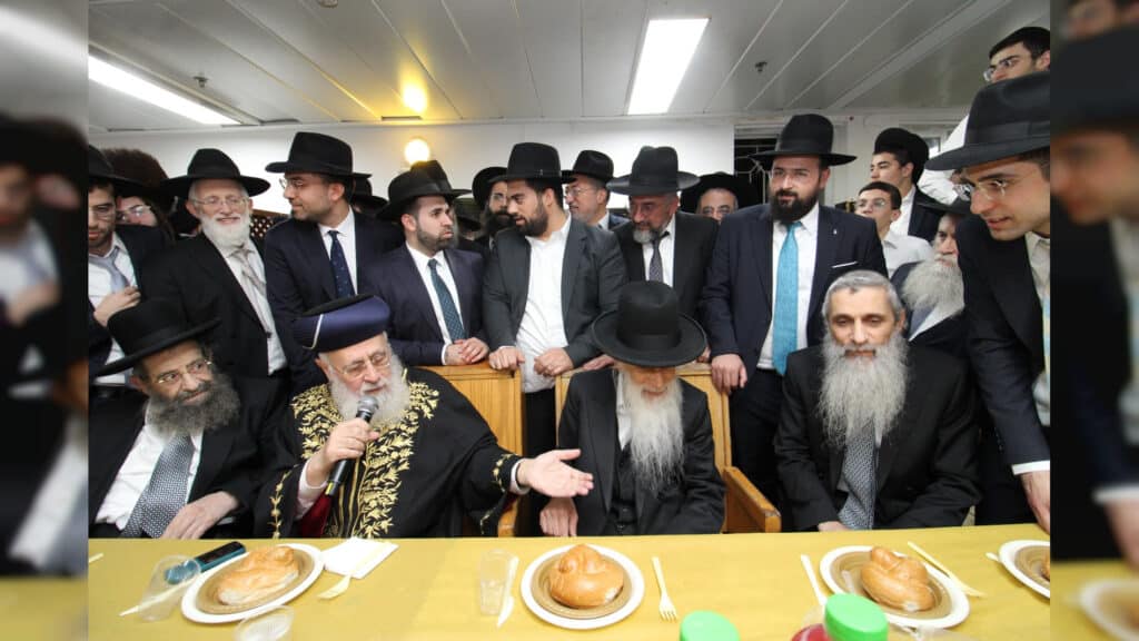 מעמד צאתכם לשלום' בהיכל הישיבה הגדולה "באר התלמוד"