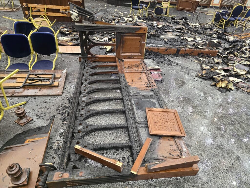 מעורער בנפשו הצית את ביהכנ"ס ההיסטורי של סדיגורא