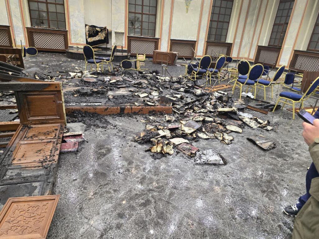 מעורער בנפשו הצית את ביהכנ"ס ההיסטורי של סדיגורא