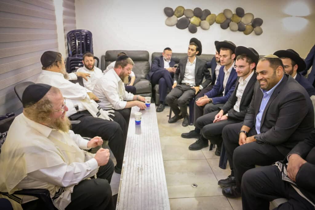 הגרש"ב סורוצקין ישב שבעה על אימו כולם עלו לנחם