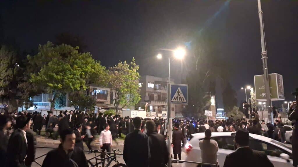 בהשתתפות אלפים: קבלת הפנים לאסיר עולם התורה בירושלים