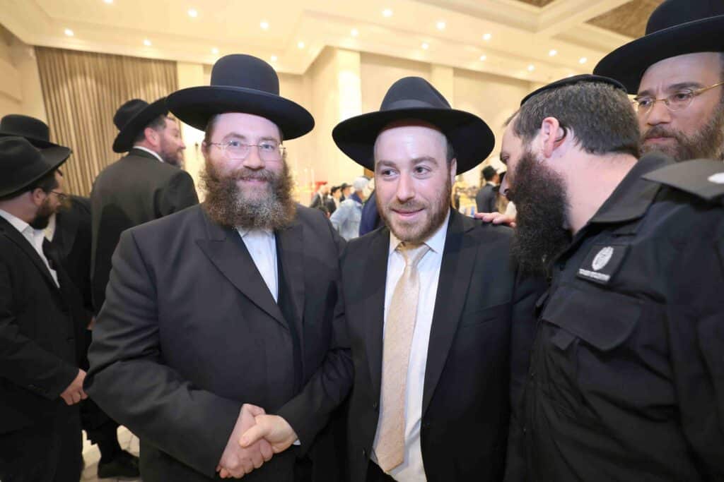 היועץ האסטרטגי בירמץ את בנו: גדולי ישראל ואישי ציבור הגיעו