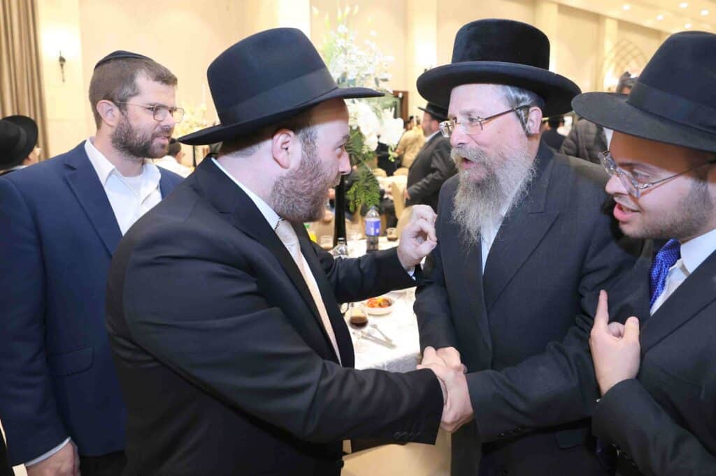 היועץ האסטרטגי בירמץ את בנו: גדולי ישראל ואישי ציבור הגיעו