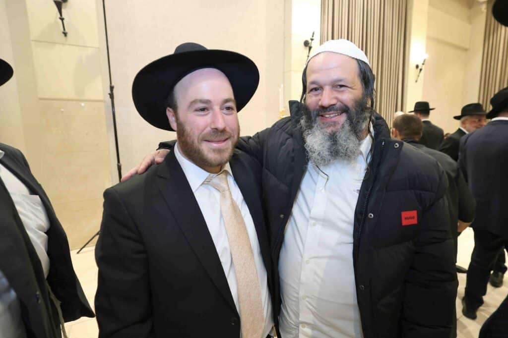 היועץ האסטרטגי בירמץ את בנו: גדולי ישראל ואישי ציבור הגיעו