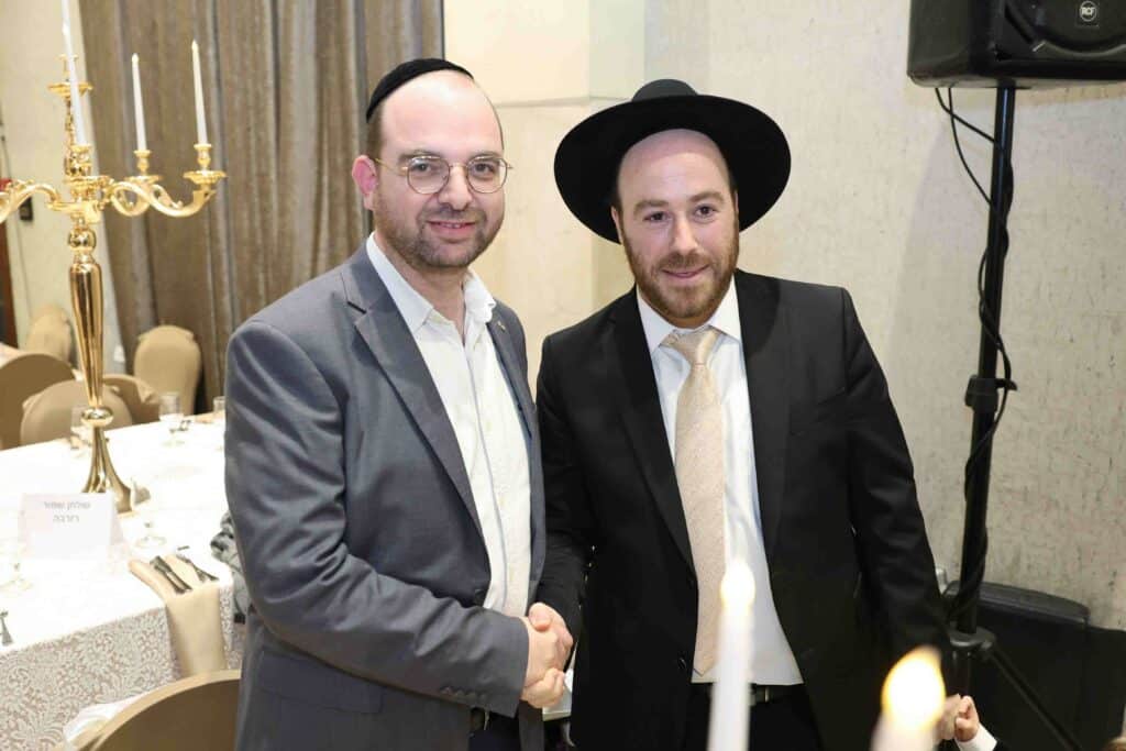 היועץ האסטרטגי בירמץ את בנו: גדולי ישראל ואישי ציבור הגיעו