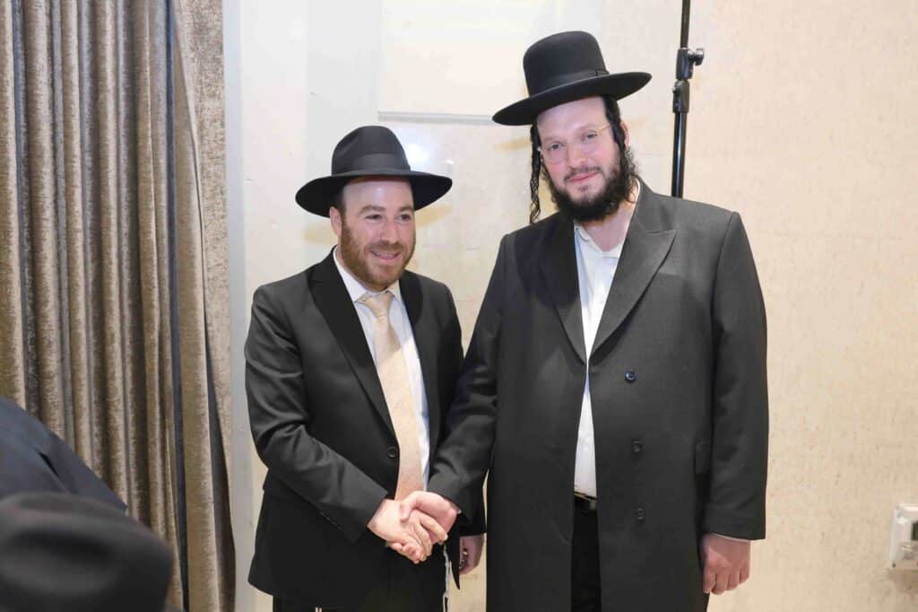 היועץ האסטרטגי בירמץ את בנו: גדולי ישראל ואישי ציבור הגיעו