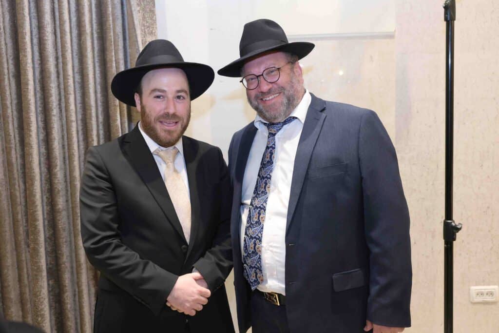 היועץ האסטרטגי בירמץ את בנו: גדולי ישראל ואישי ציבור הגיעו