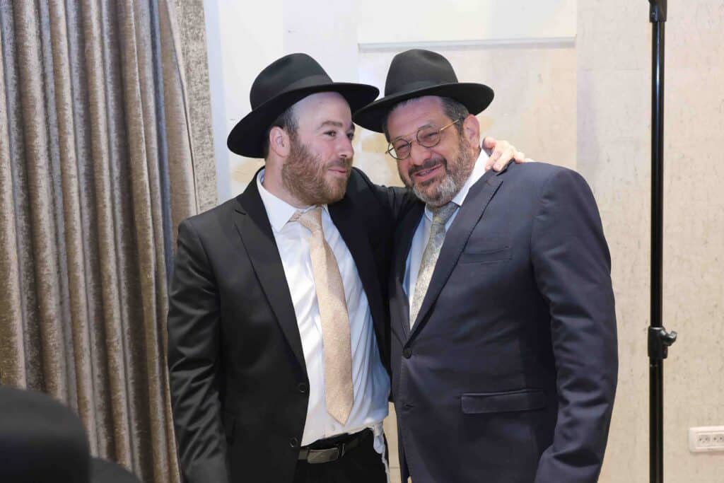 היועץ האסטרטגי בירמץ את בנו: גדולי ישראל ואישי ציבור הגיעו