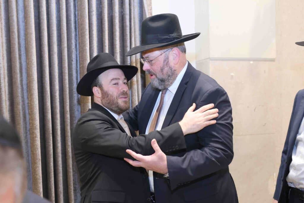 היועץ האסטרטגי בירמץ את בנו: גדולי ישראל ואישי ציבור הגיעו