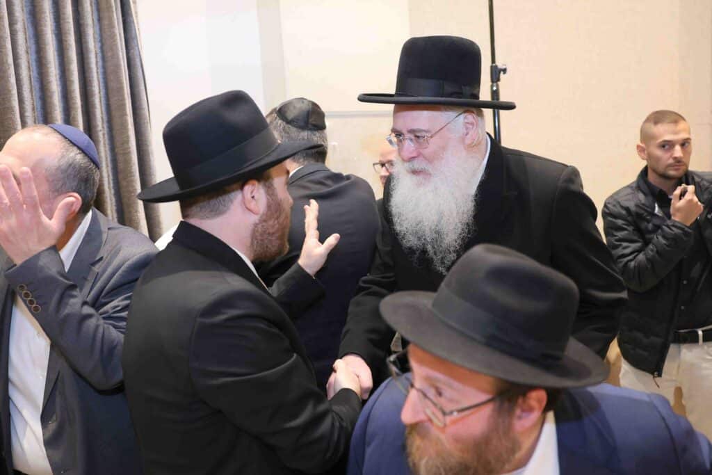 היועץ האסטרטגי בירמץ את בנו: גדולי ישראל ואישי ציבור הגיעו