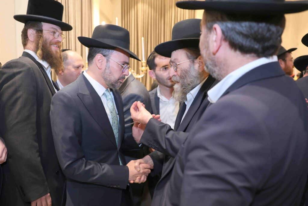 היועץ האסטרטגי בירמץ את בנו: גדולי ישראל ואישי ציבור הגיעו