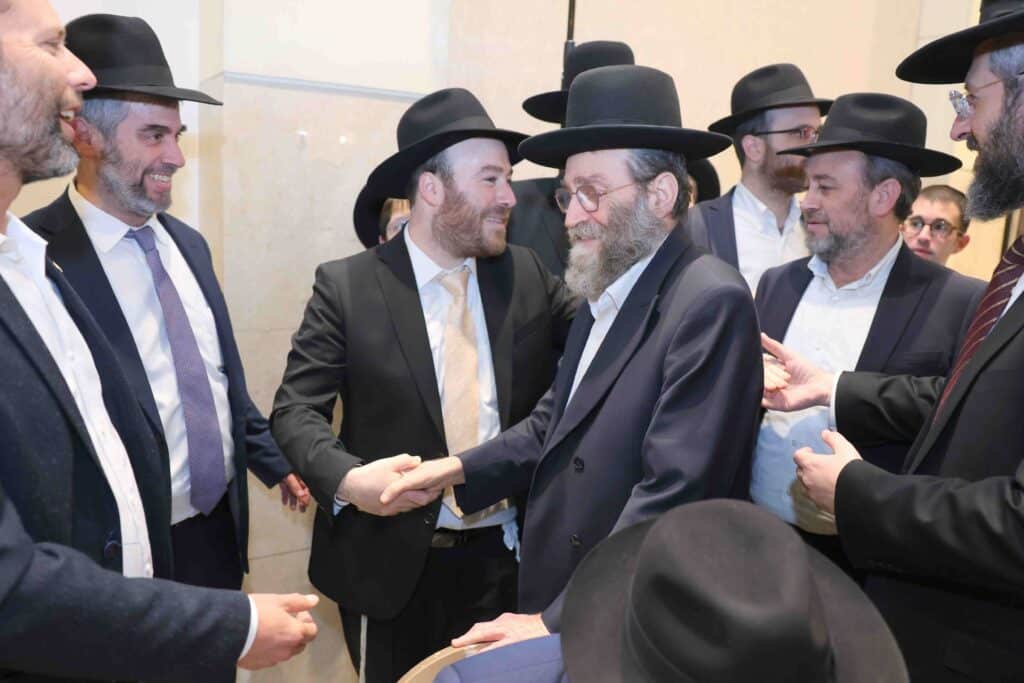 היועץ האסטרטגי בירמץ את בנו: גדולי ישראל ואישי ציבור הגיעו