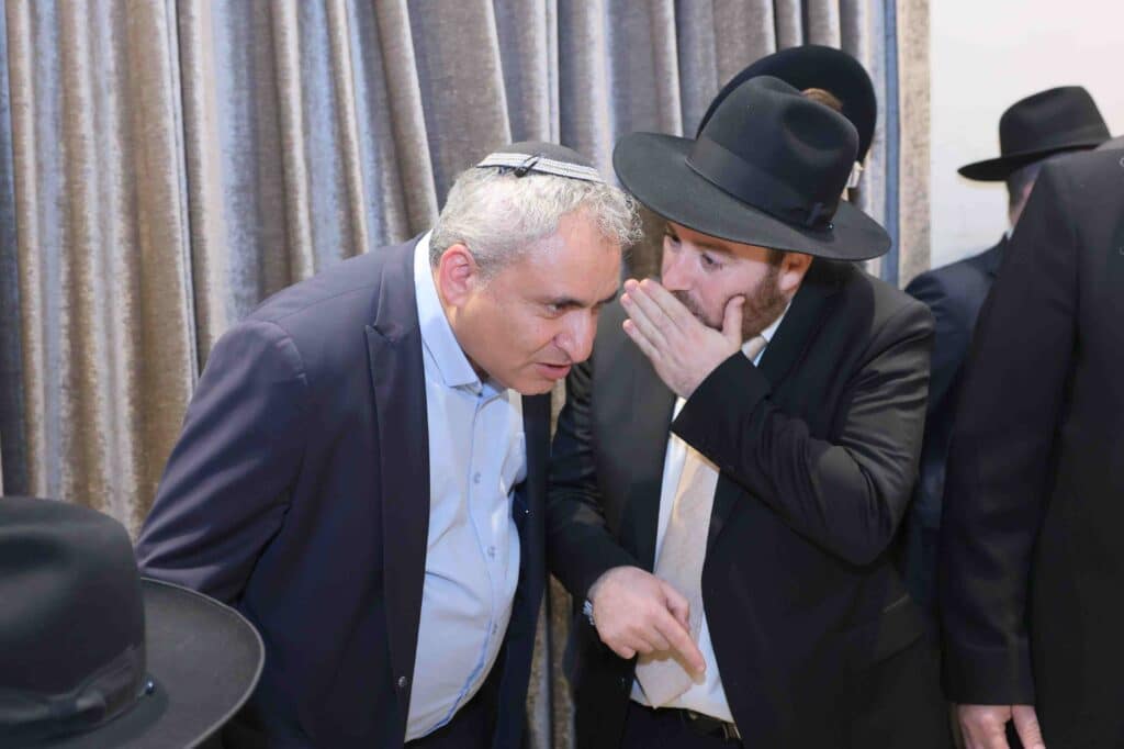 היועץ האסטרטגי בירמץ את בנו: גדולי ישראל ואישי ציבור הגיעו