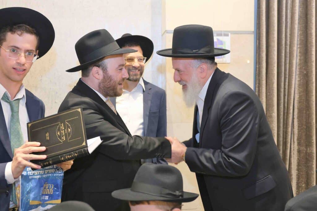 היועץ האסטרטגי בירמץ את בנו: גדולי ישראל ואישי ציבור הגיעו