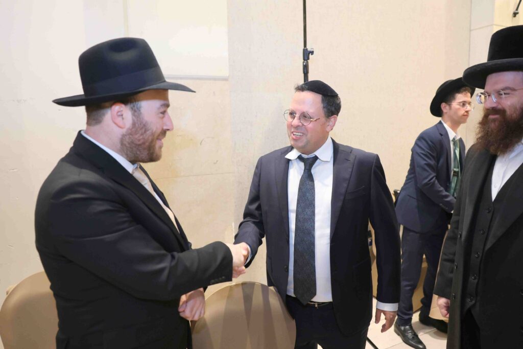 היועץ האסטרטגי בירמץ את בנו: גדולי ישראל ואישי ציבור הגיעו